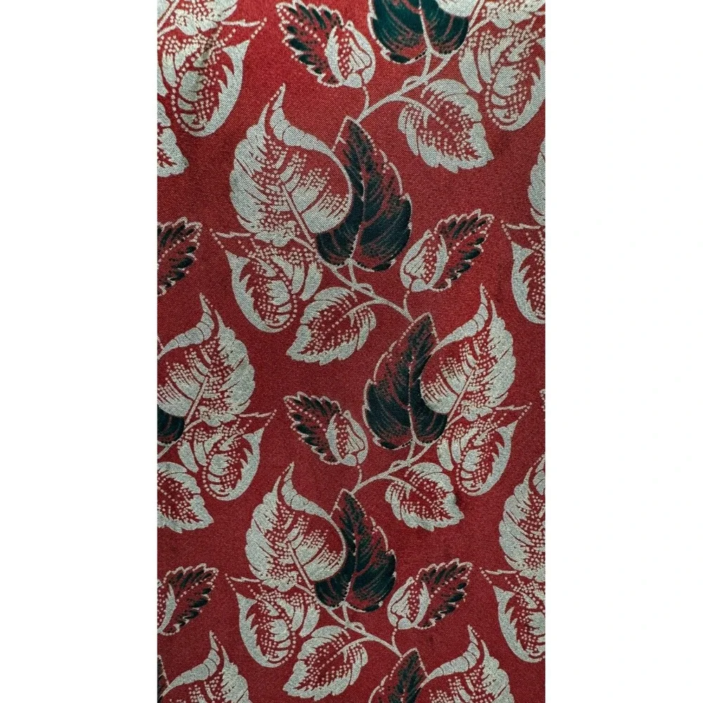 Giorgio Armani Mens 100% Silk Tie Red Black Gray Botanical Leaf Designer 54